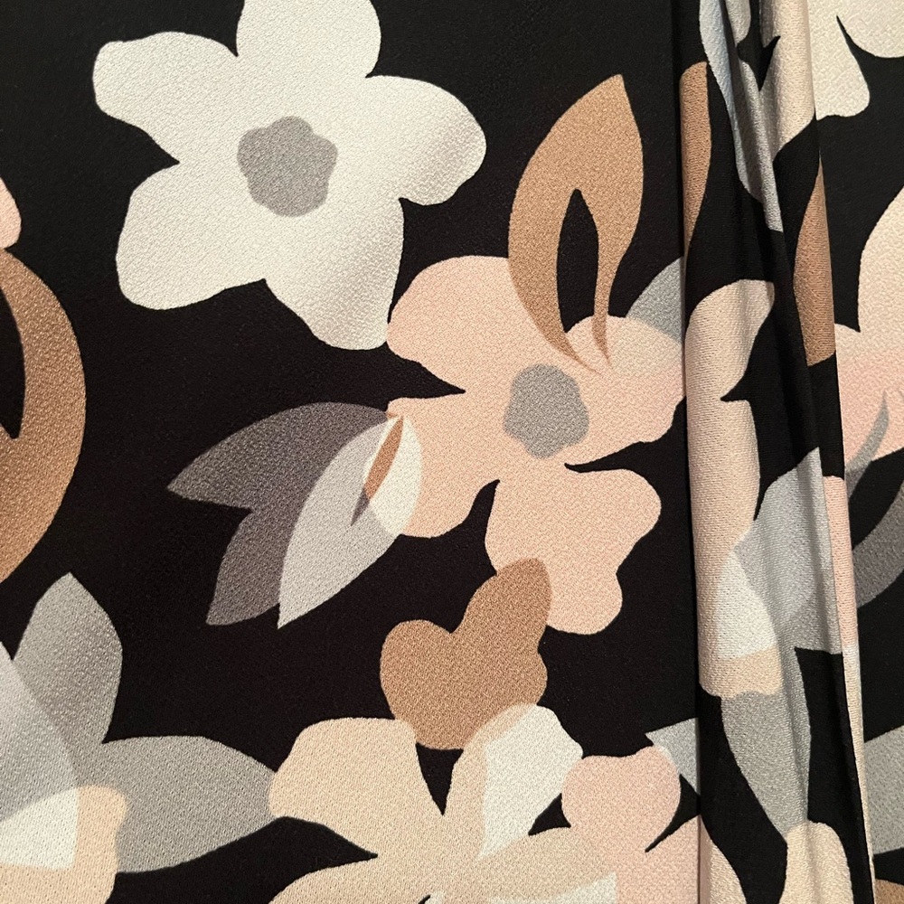 Cato Floral Pattern Tie Neck Top - Picture 4 of 8